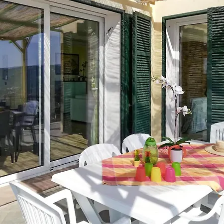 Prázdninový dům 2 Bedroom Stunning In Imperia